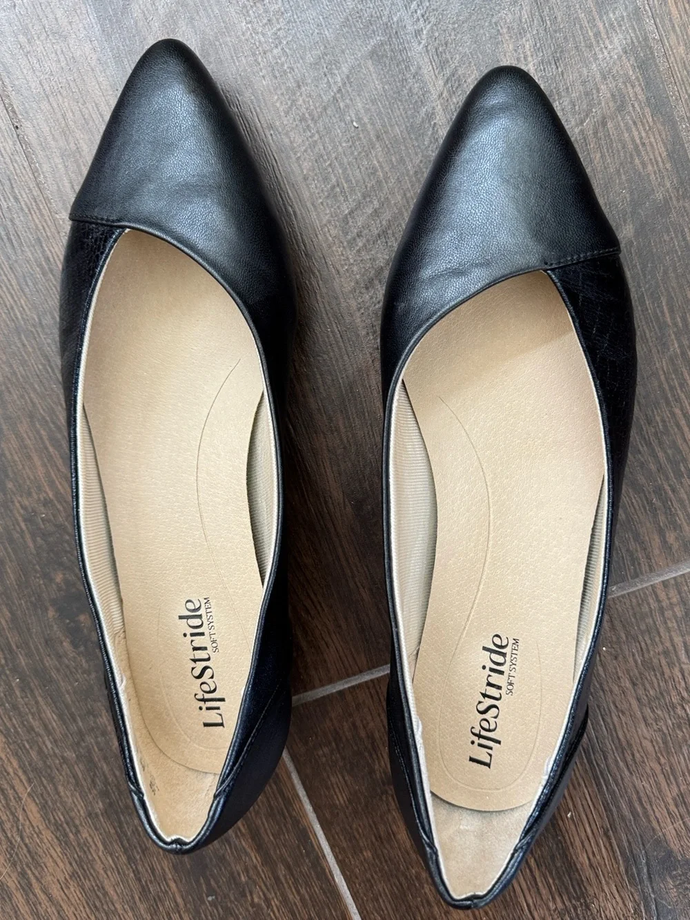 Lifestride Soft System Pointed Toe Ballet Flat Slip On Faux Leather Shoes -sz 8